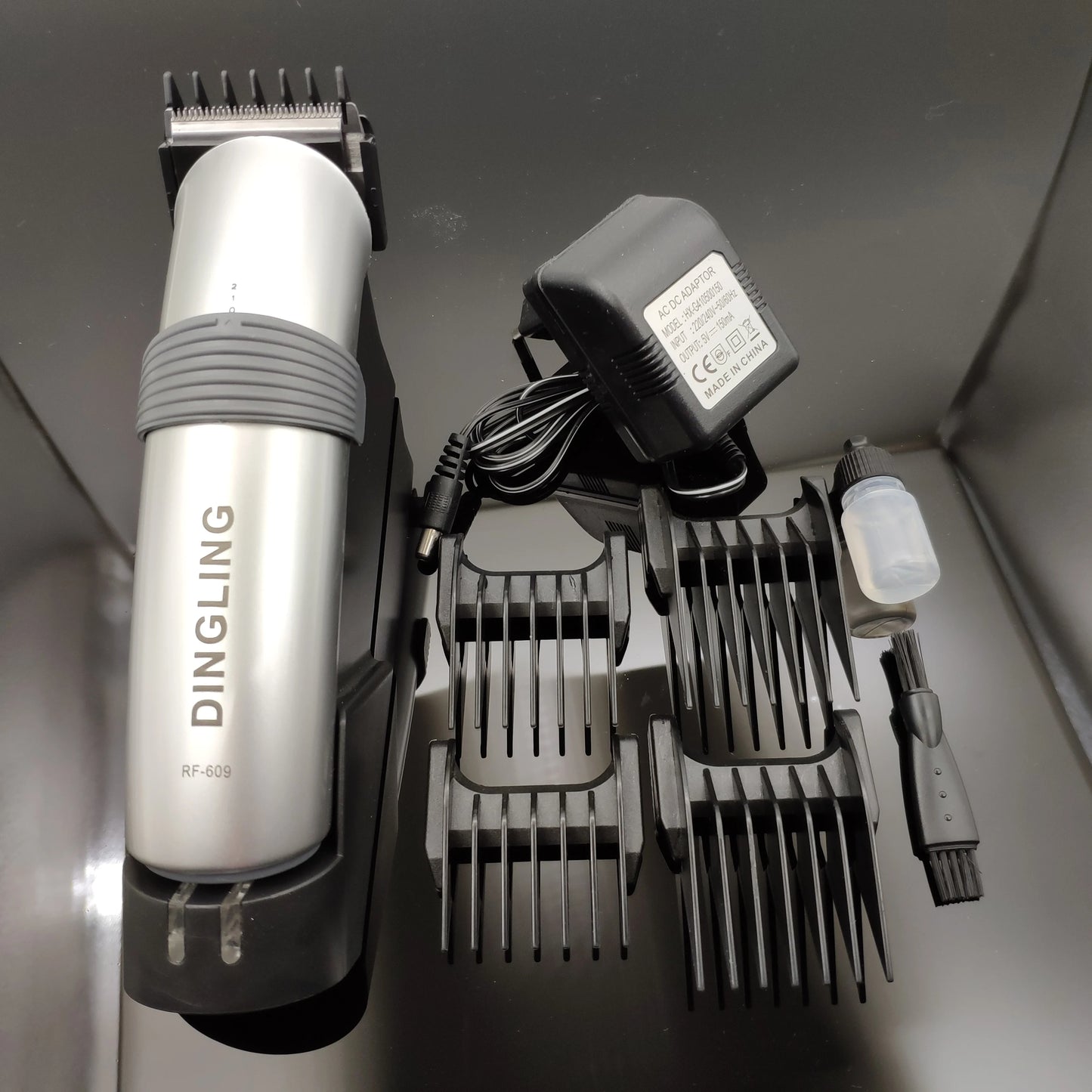 original Dingling RF-609 Rechargeable Hair Trimmer Professional With Charging Stand 8 Hours Charging Time 220V 50Hz