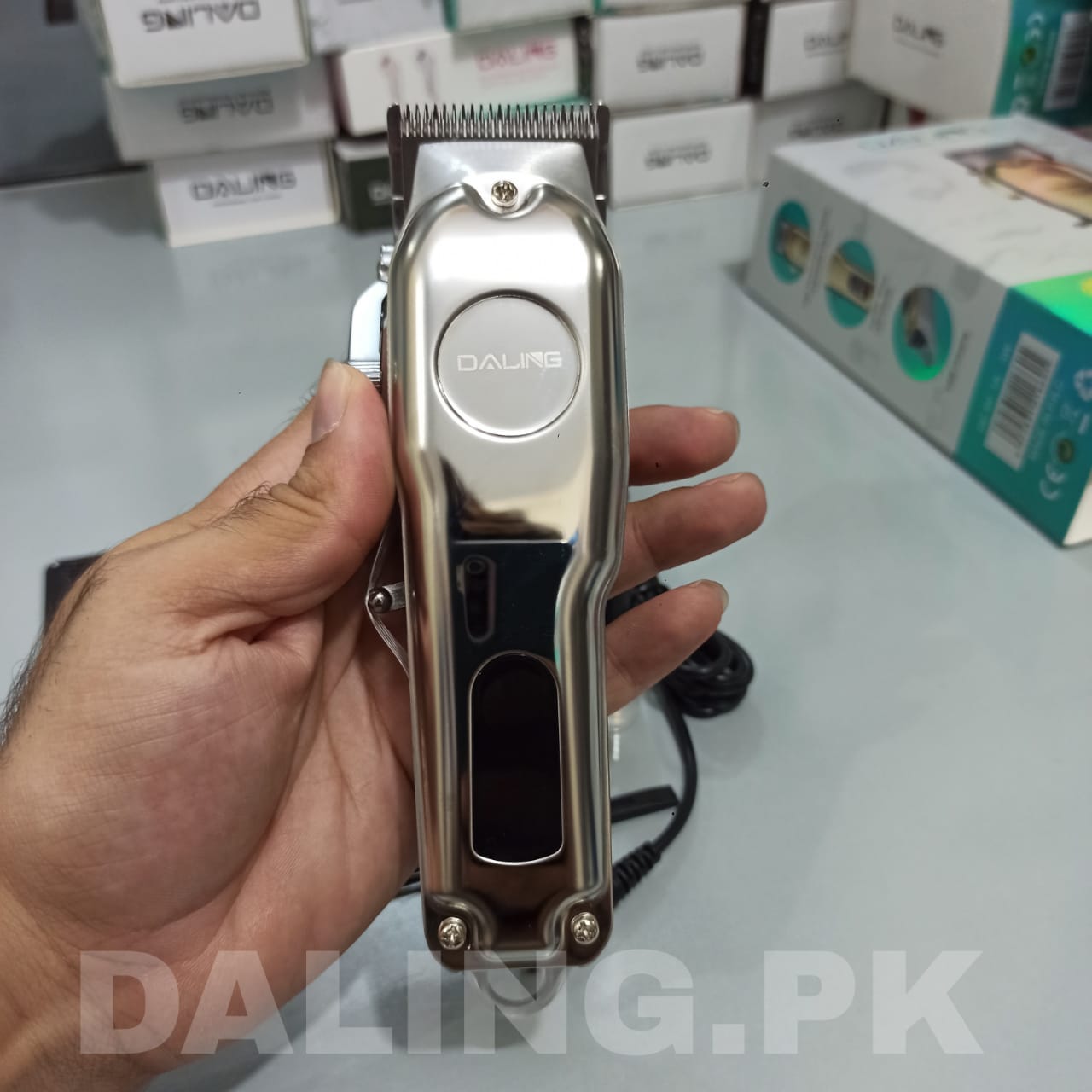 DALING DL-1660 METAL BODYElectric Hair Clipper Rechargeable Shaver Beard trimmer Professional Hair Trimmer Cordless Oil head Men Hair Cutting Machine Beard razor
